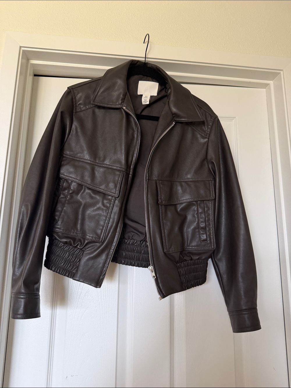 H&M Faux leather cropped jacket